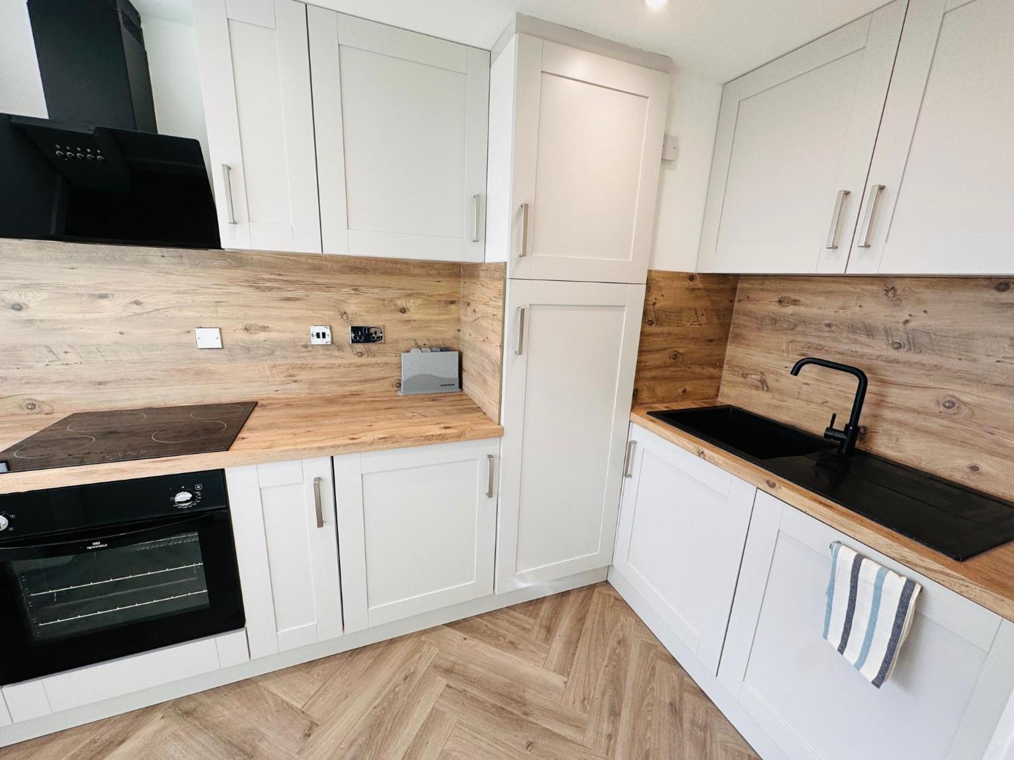 R1 - Private Room In Modern Shared Apartment, Each With Kitchenette, Central Birmingam Exterior foto